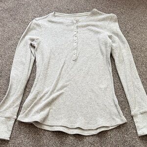 L.L. Bean Women’s Waffle Knit Henley Top XS Gray Long Sleeve Shirt
